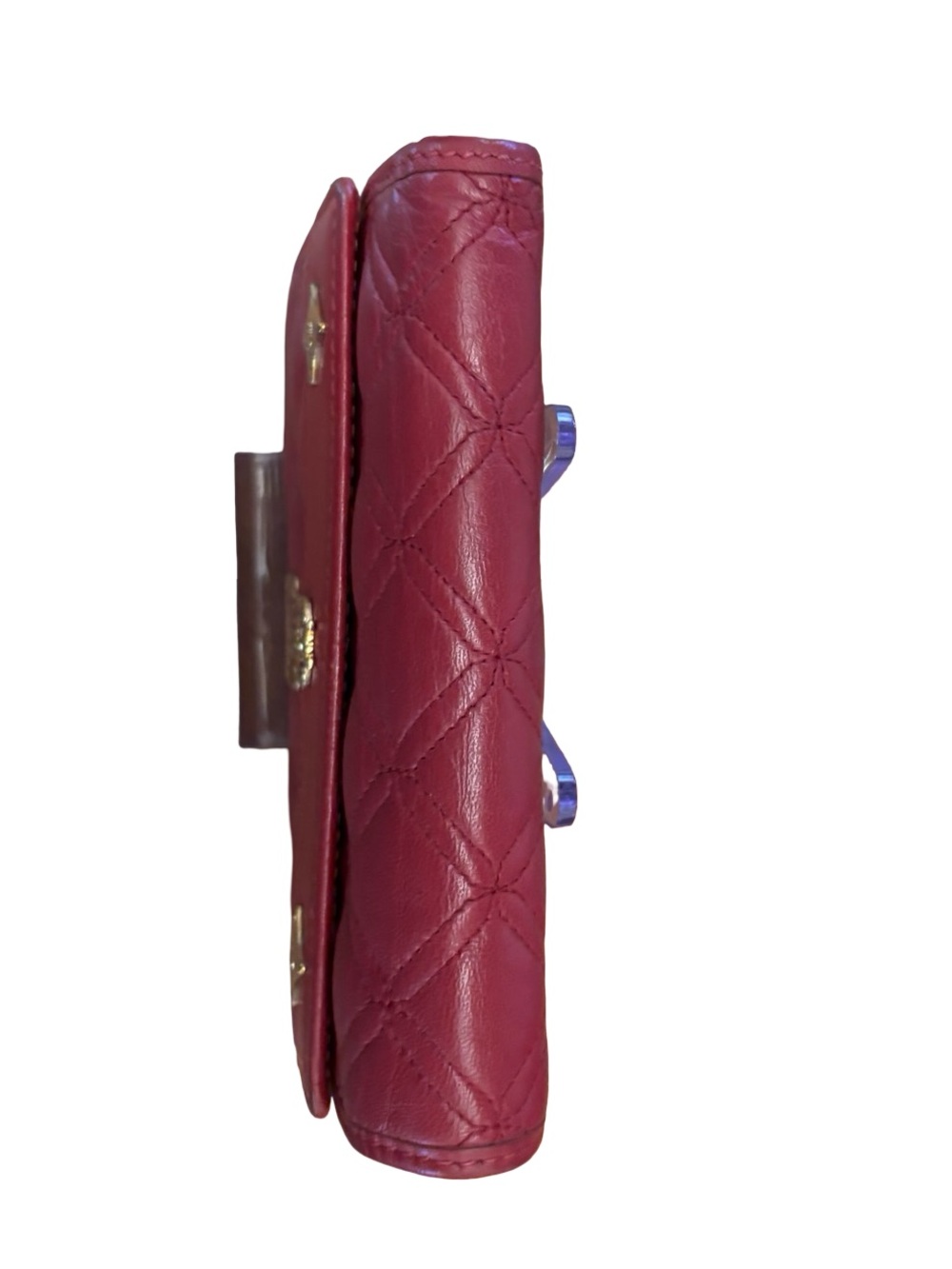 Authentic MCM Quilted Red Leather Wallet with Gold Hardware - Picture 4 of 16